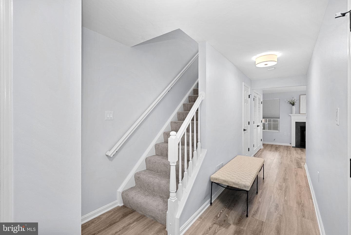 612 Tammy Terrace SE photo 3
