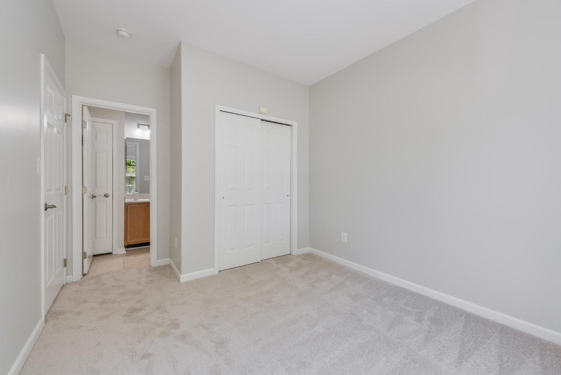 25165 Femoyer Terrace photo 4