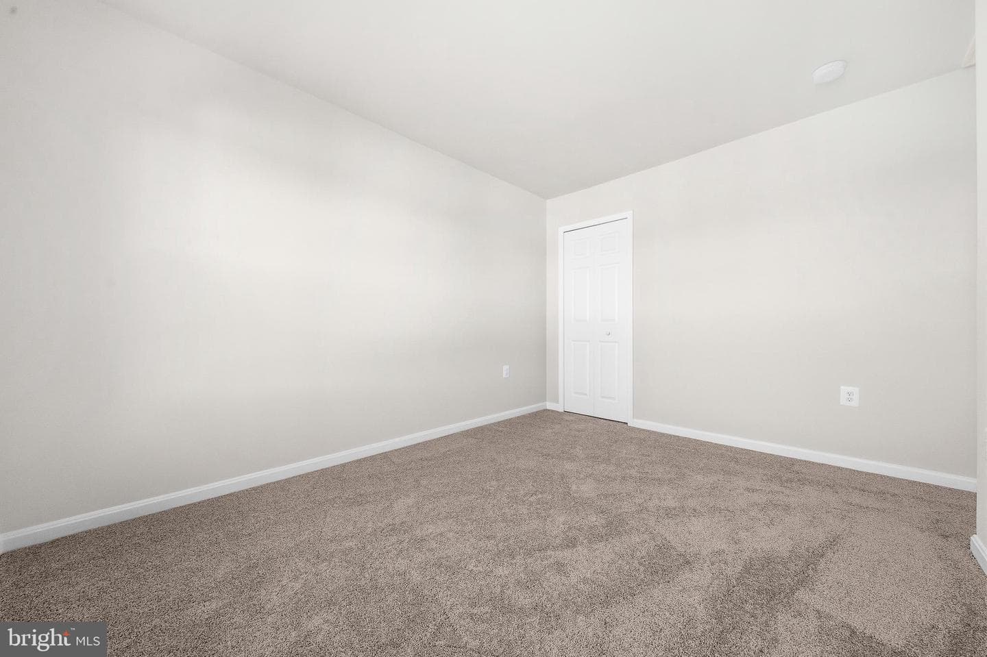 414 Ginkgo Terrace NE photo 26