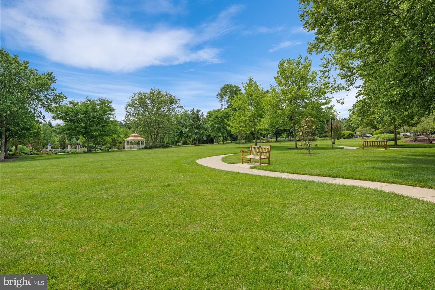 41060 Dorati Square photo 49
