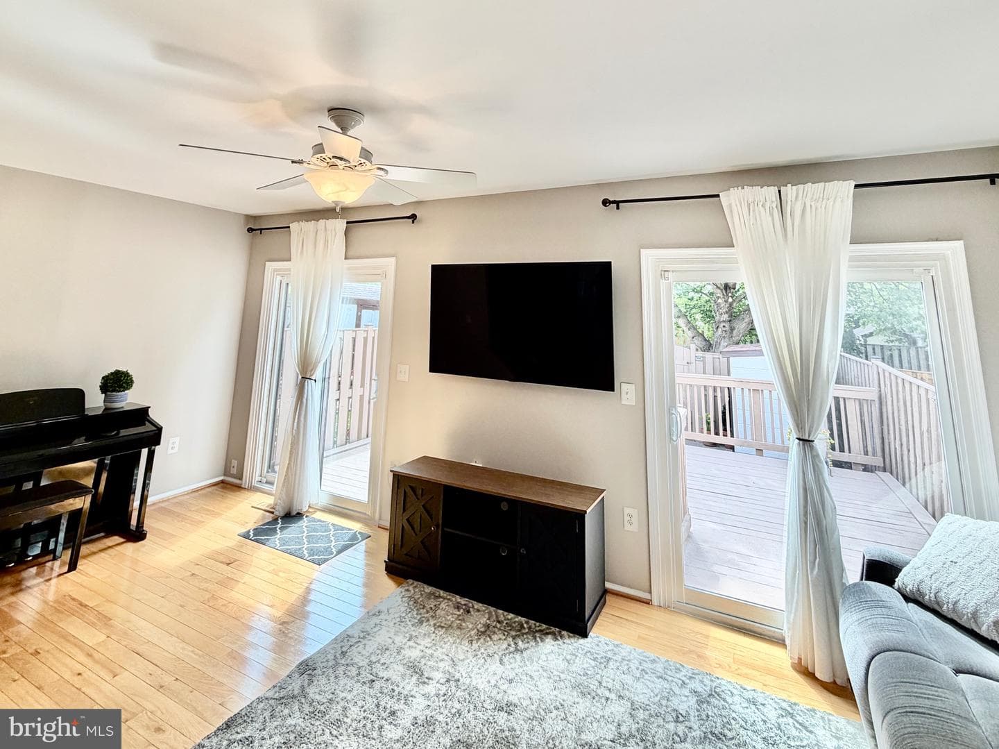 27 Lyndhurst Court photo 11