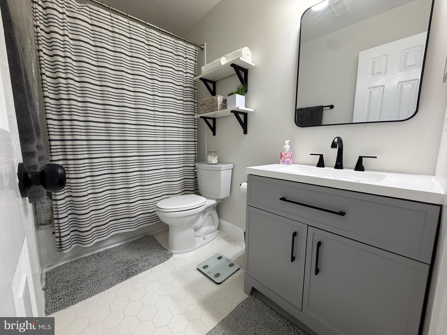 27 Lyndhurst Court photo 19