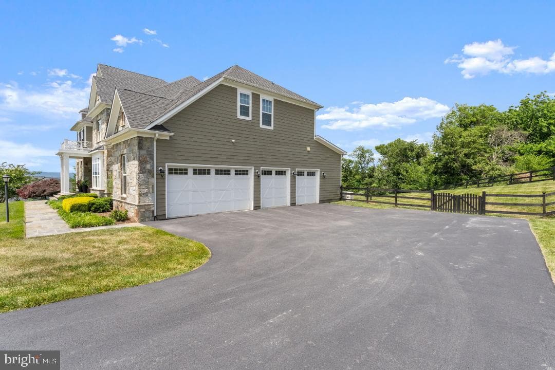 15988 Waterford Crest Place photo 52