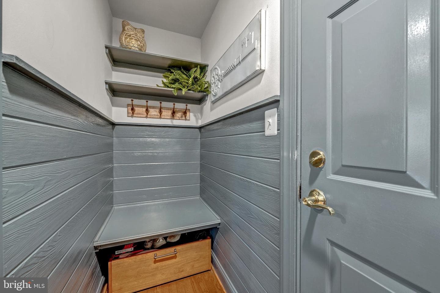 24165 Spring Meadow Circle photo 34