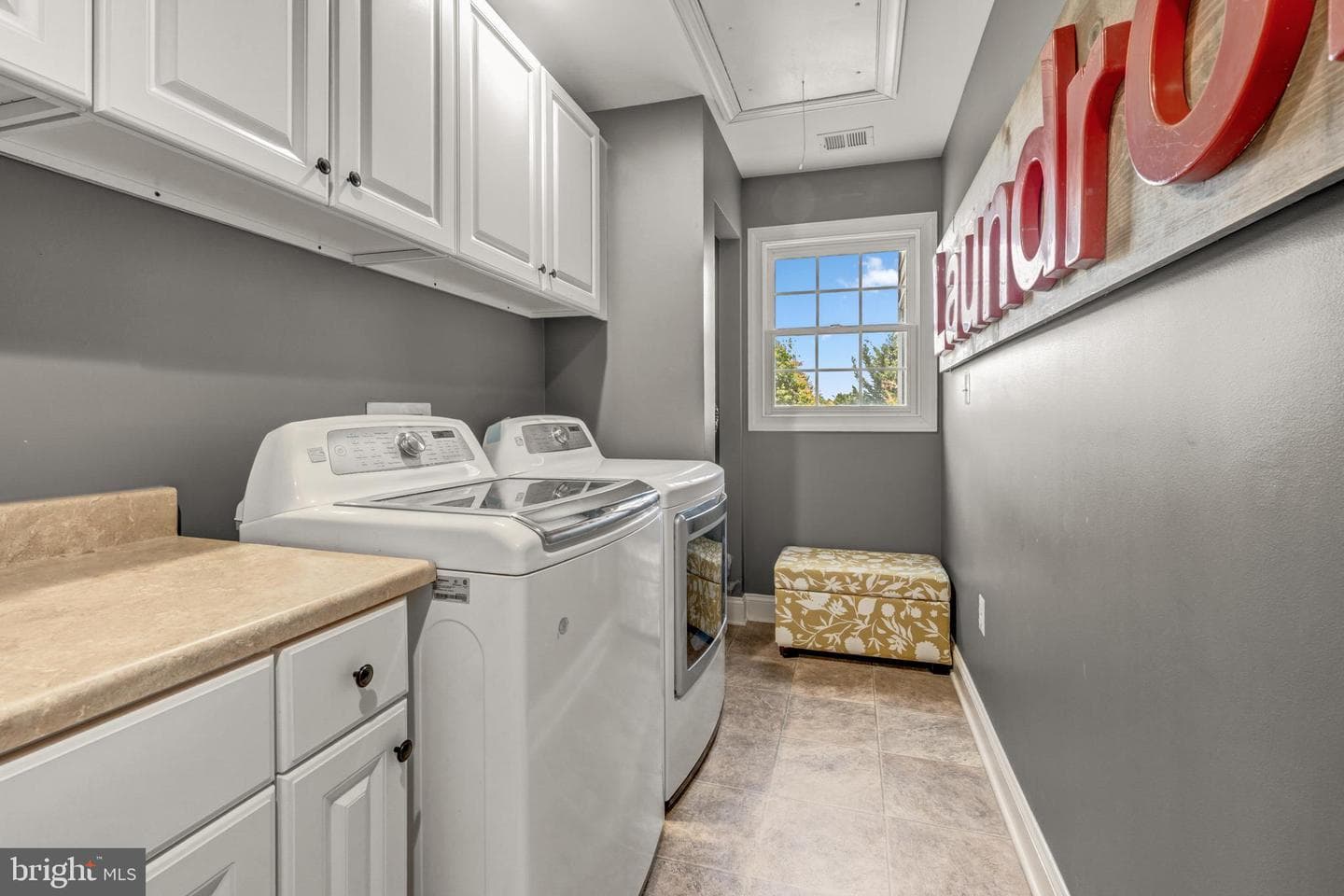24165 Spring Meadow Circle photo 47