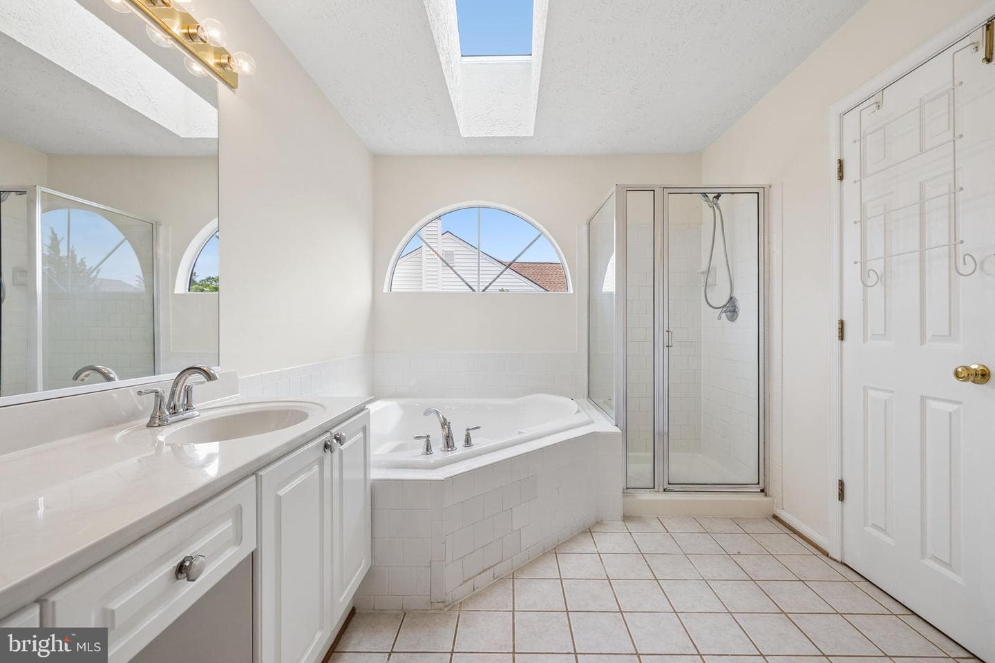 46557 Hollymead Place photo 21