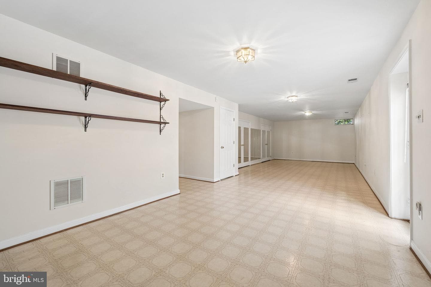 46557 Hollymead Place photo 28