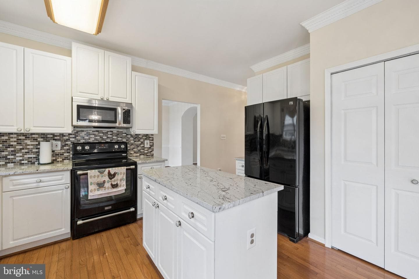 46557 Hollymead Place photo 8
