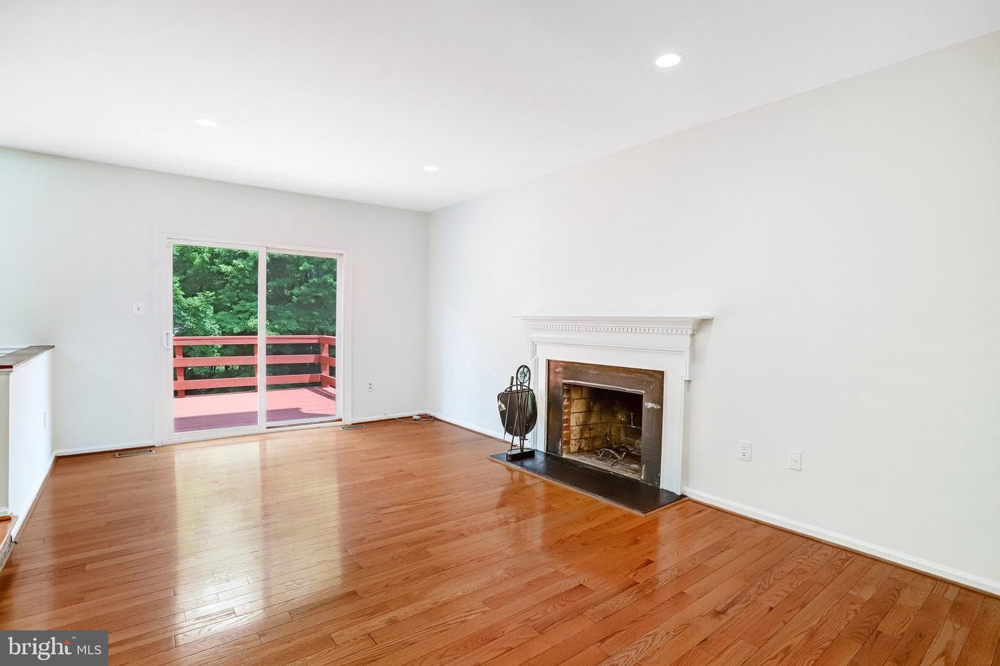 124 Environs Road photo 14