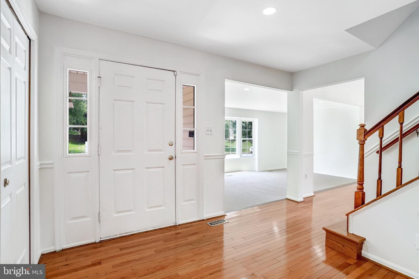 124 Environs Road photo 6