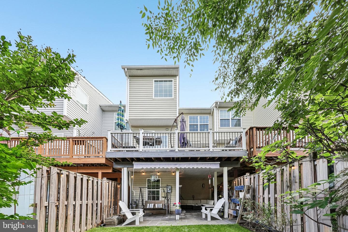 229 Hawks View Square SE photo 40