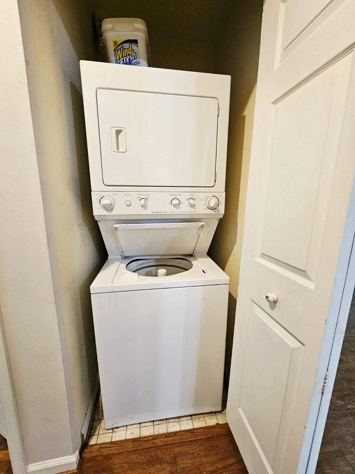20322 Beechwood Terrace #301 photo 11