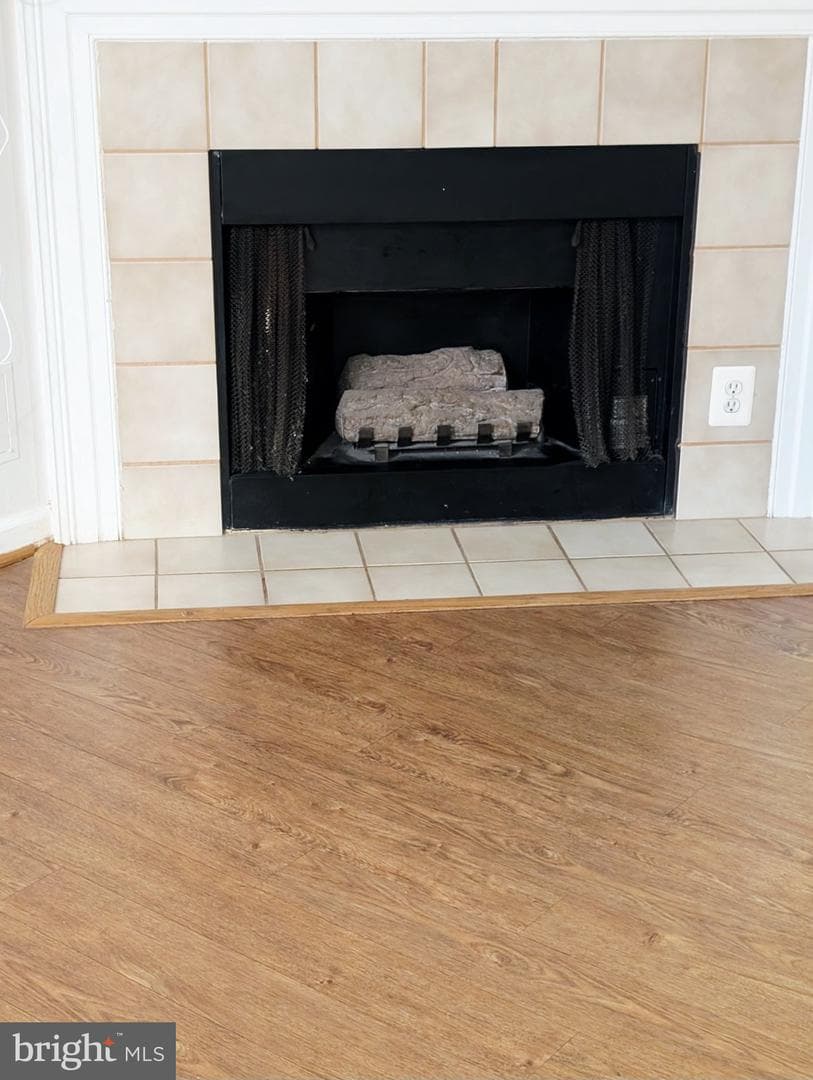 20322 Beechwood Terrace #301 photo 5