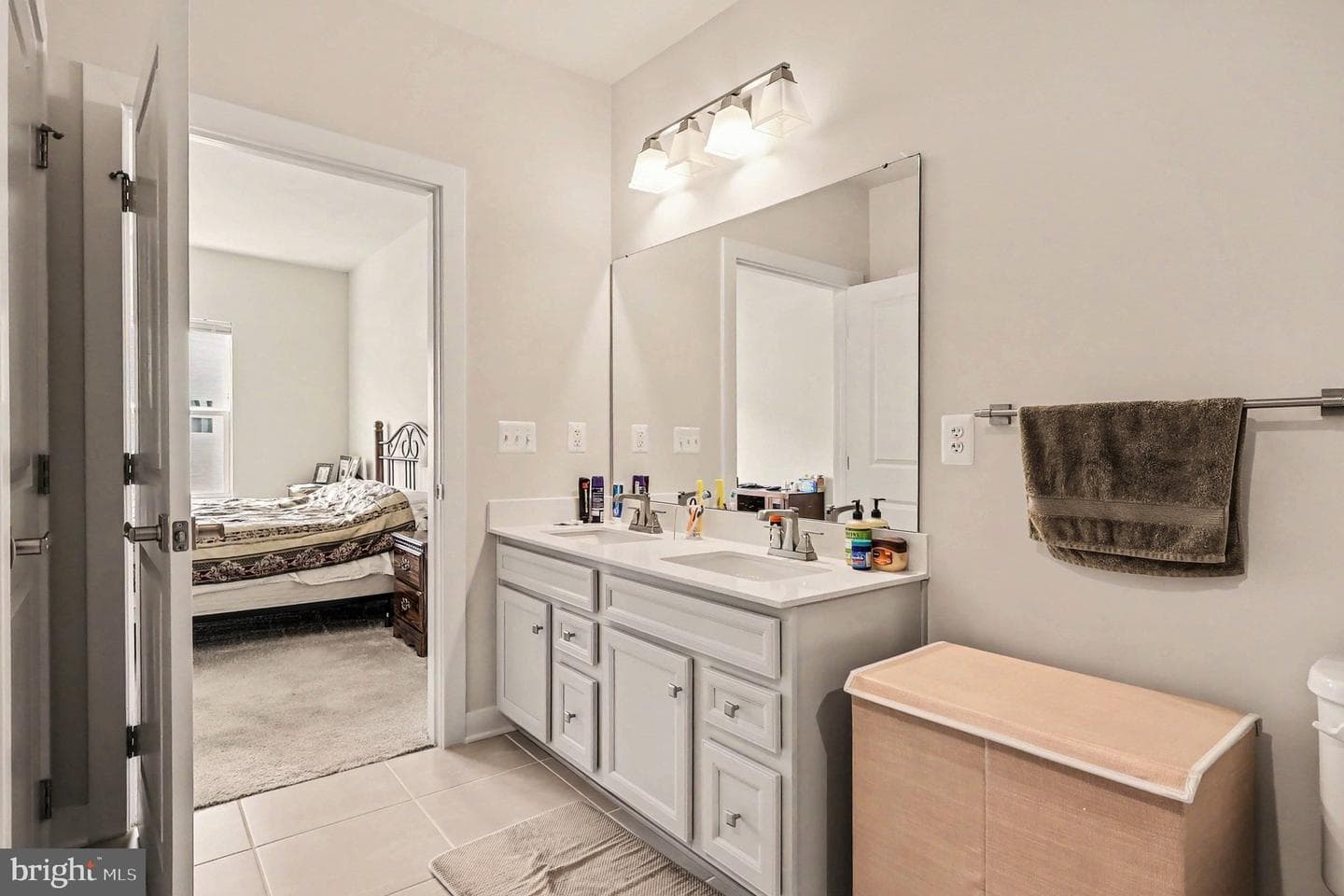 21460 Mount Sterling Terrace #303 photo 21