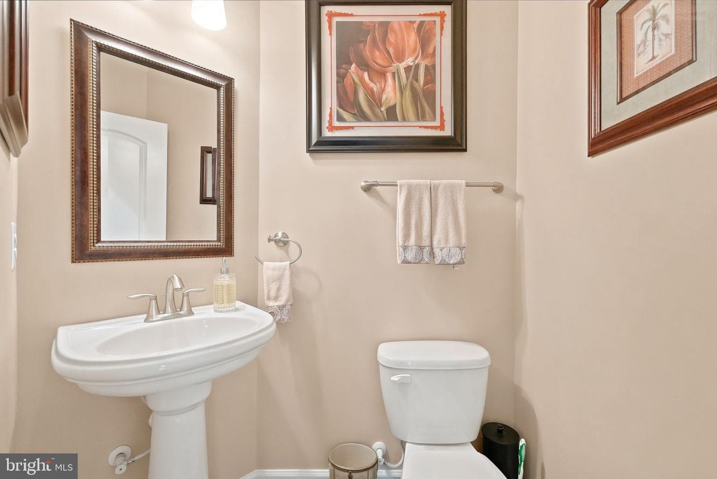 41526 Bostonian Place photo 32