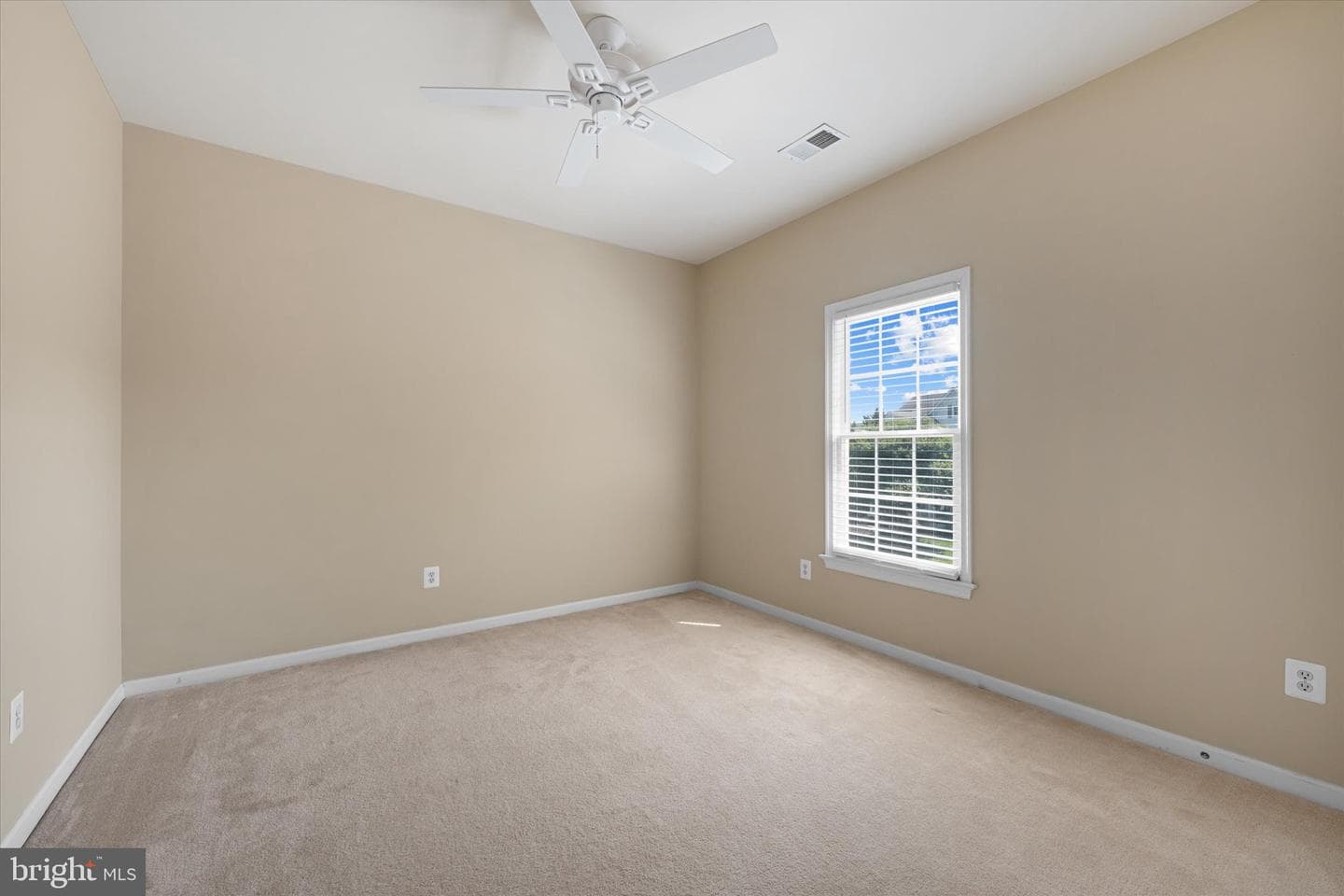 42989 Mill Park Court photo 38