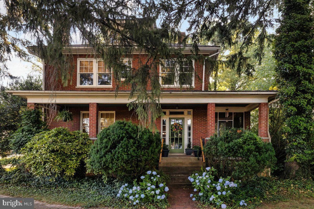 715 Valley View Avenue SW, Leesburg