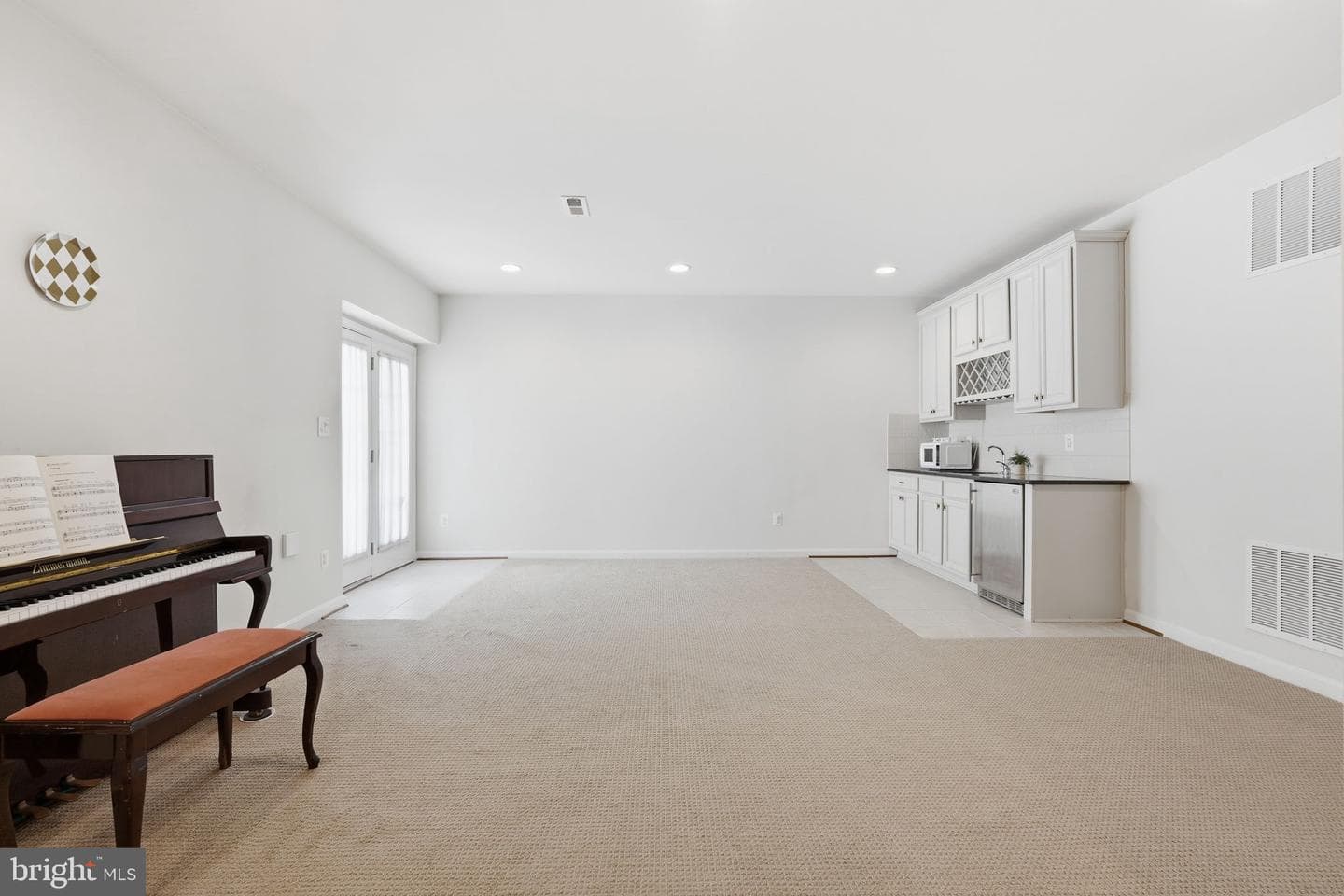 42022 Zircon Drive photo 32