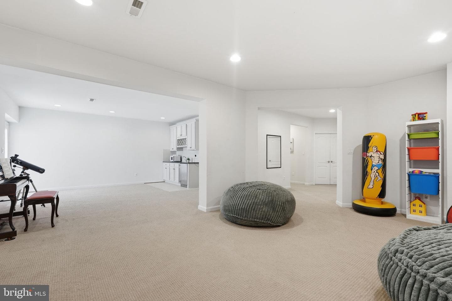 42022 Zircon Drive photo 33