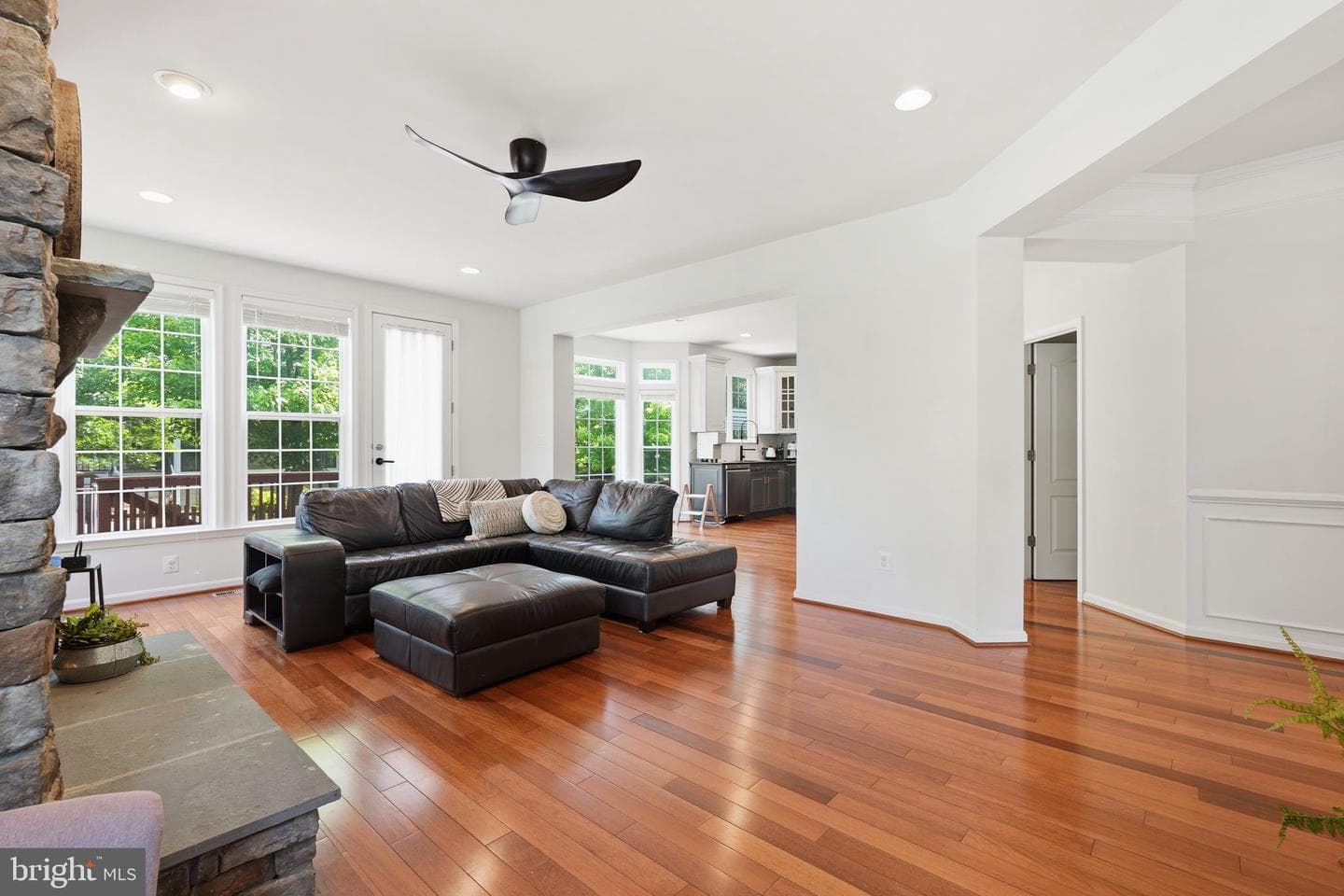 42022 Zircon Drive photo 7