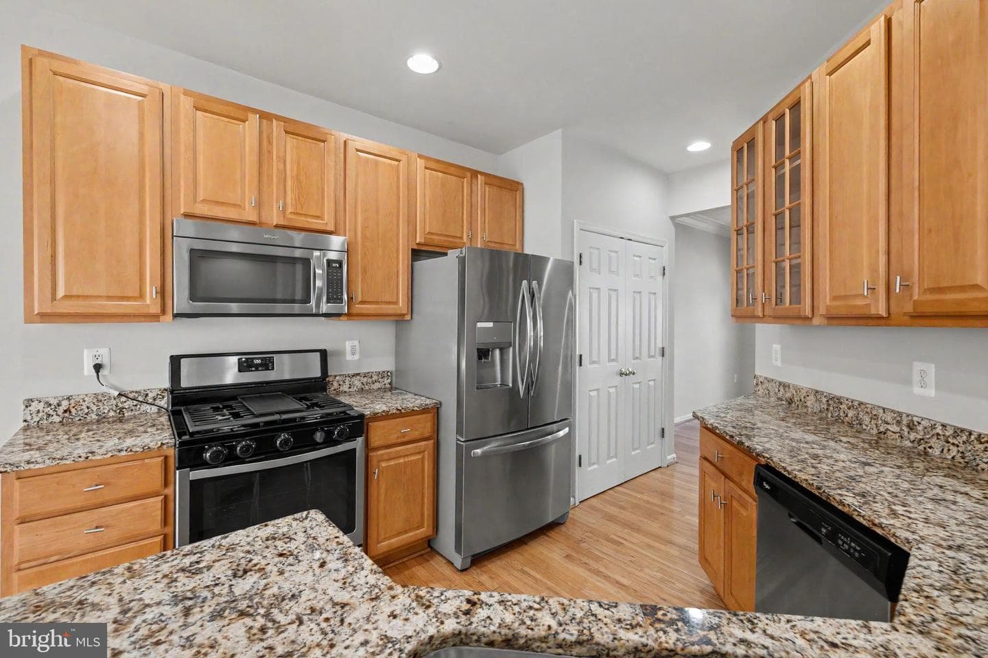 46202 Walpole Terrace photo 12