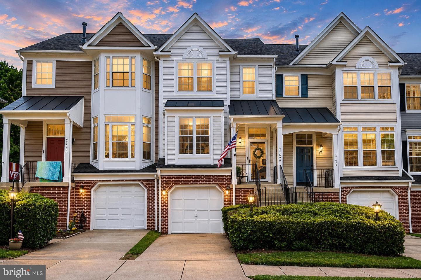 47690 Woolcott Square, Sterling