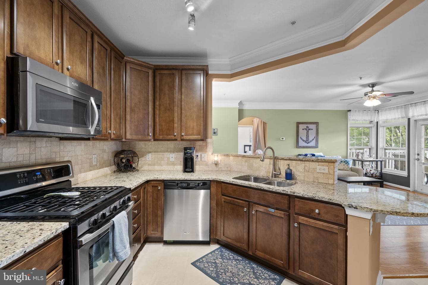 514 Sunset View Terrace SE #203 photo 15