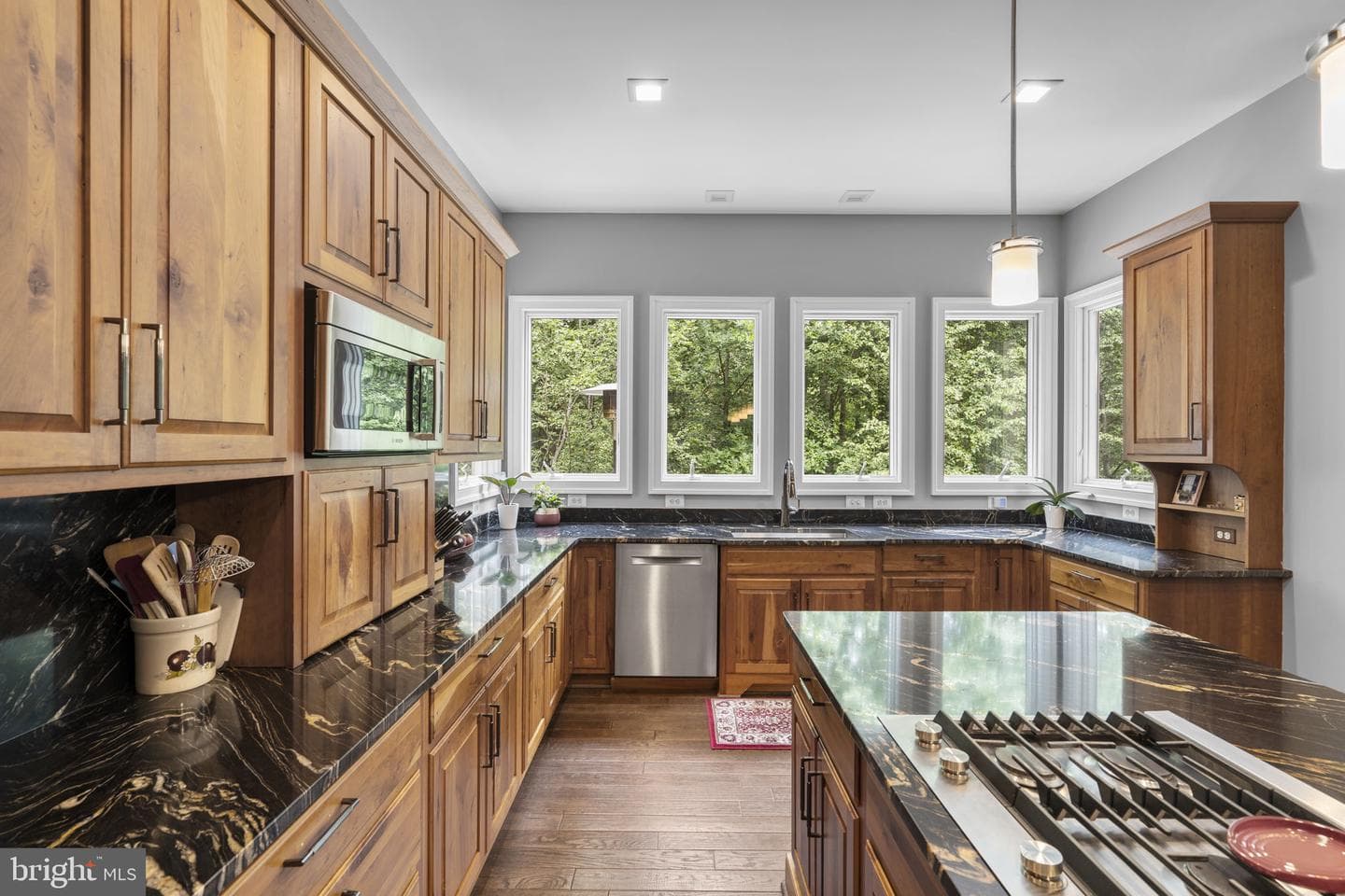 18429 Woodburn Road photo 18