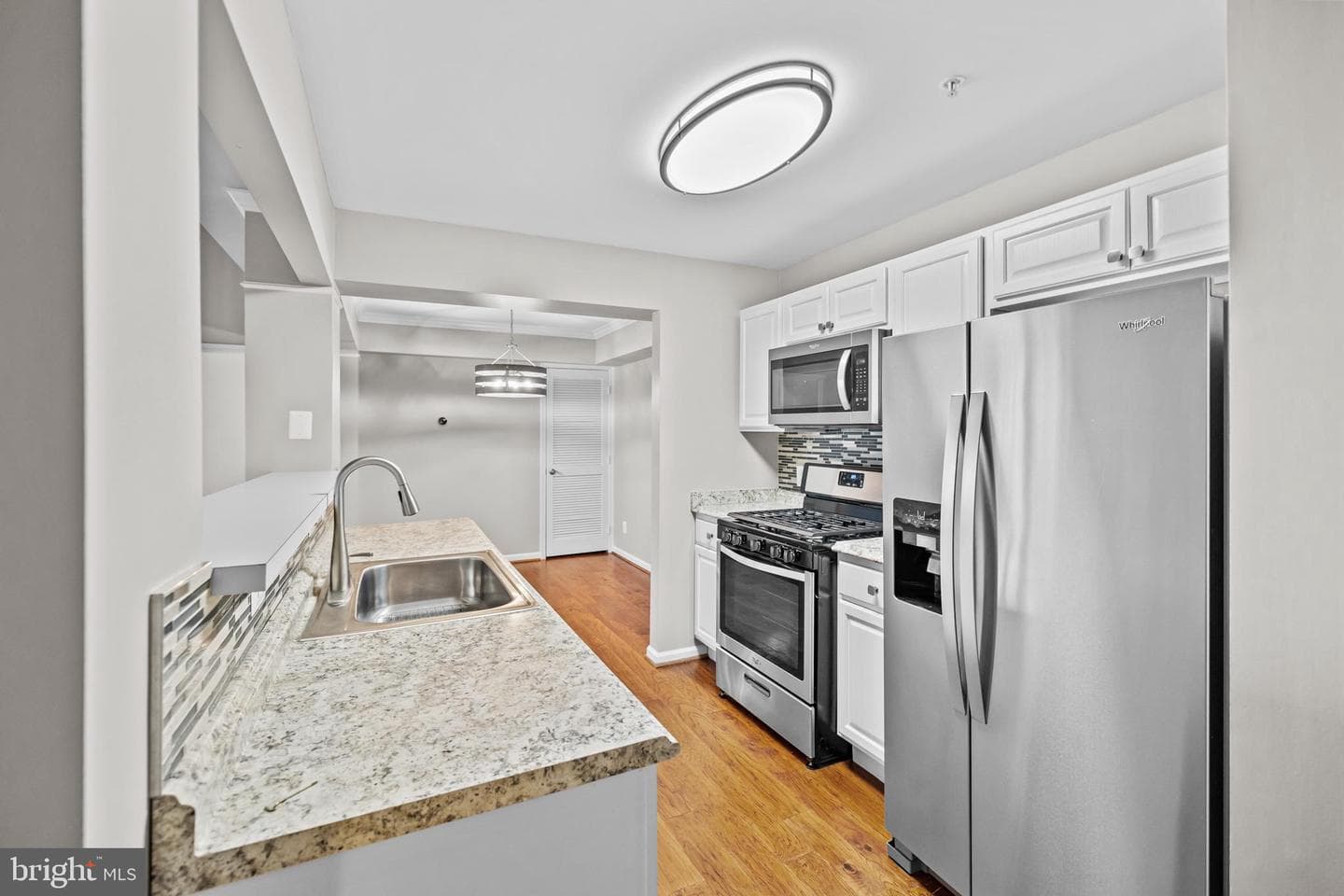 46588 Drysdale Terrace #303 photo 4