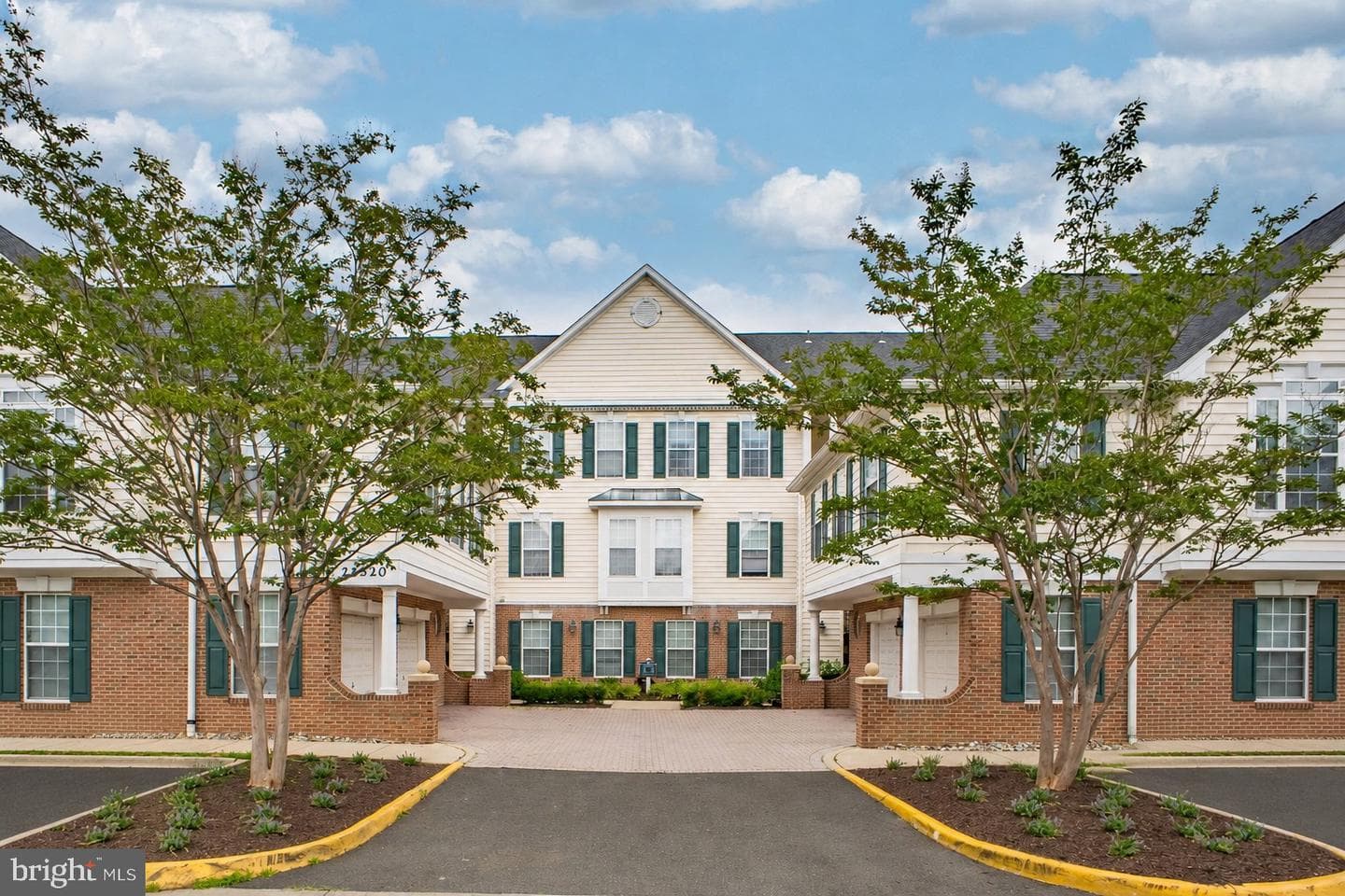 25320 Lake Mist Square #103, Chantilly