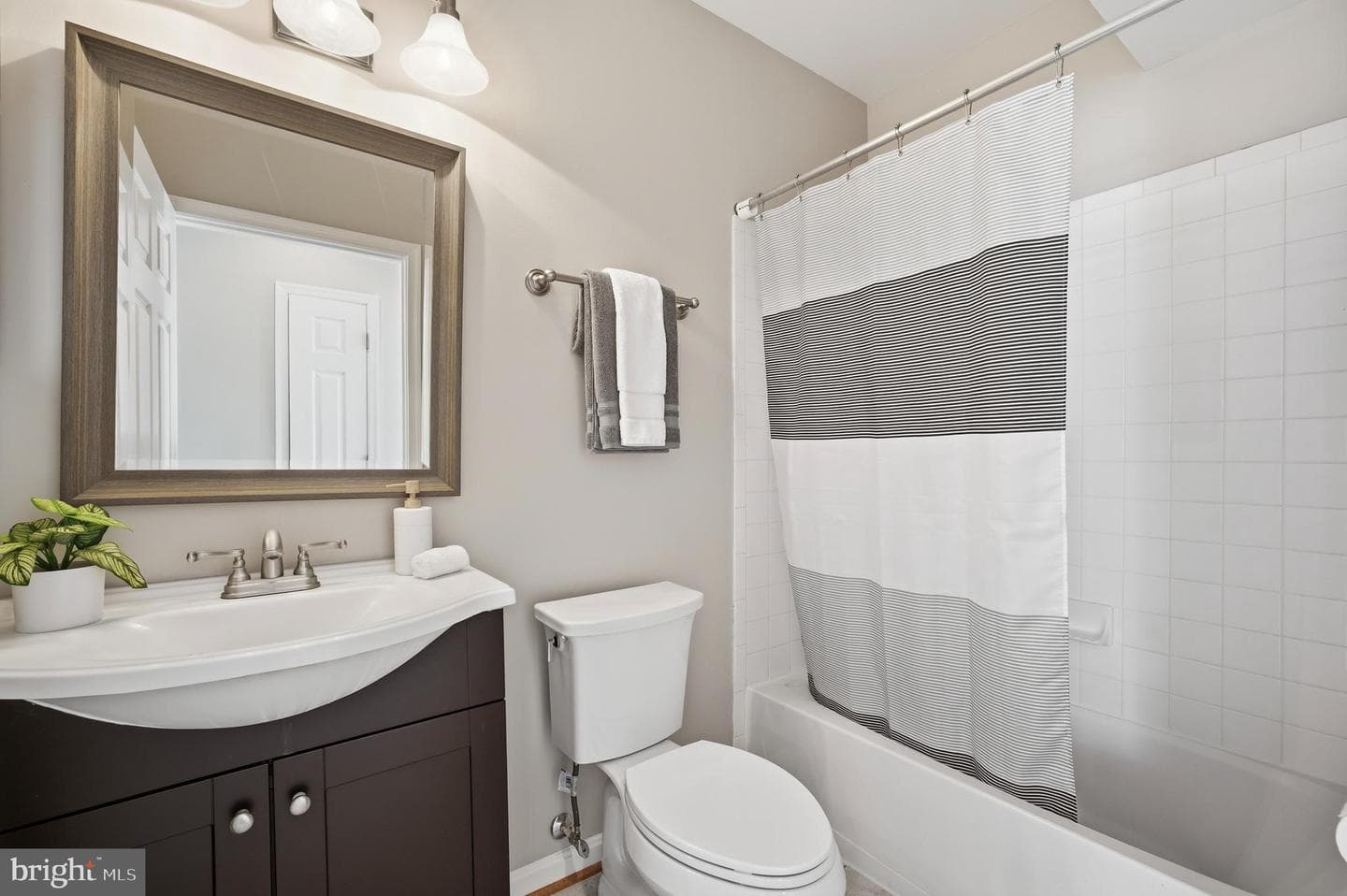 25320 Lake Mist Square #103 photo 22