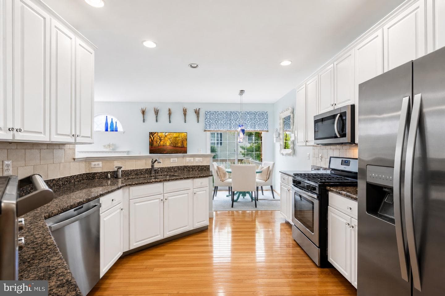 25838 Kirkwood Square photo 13