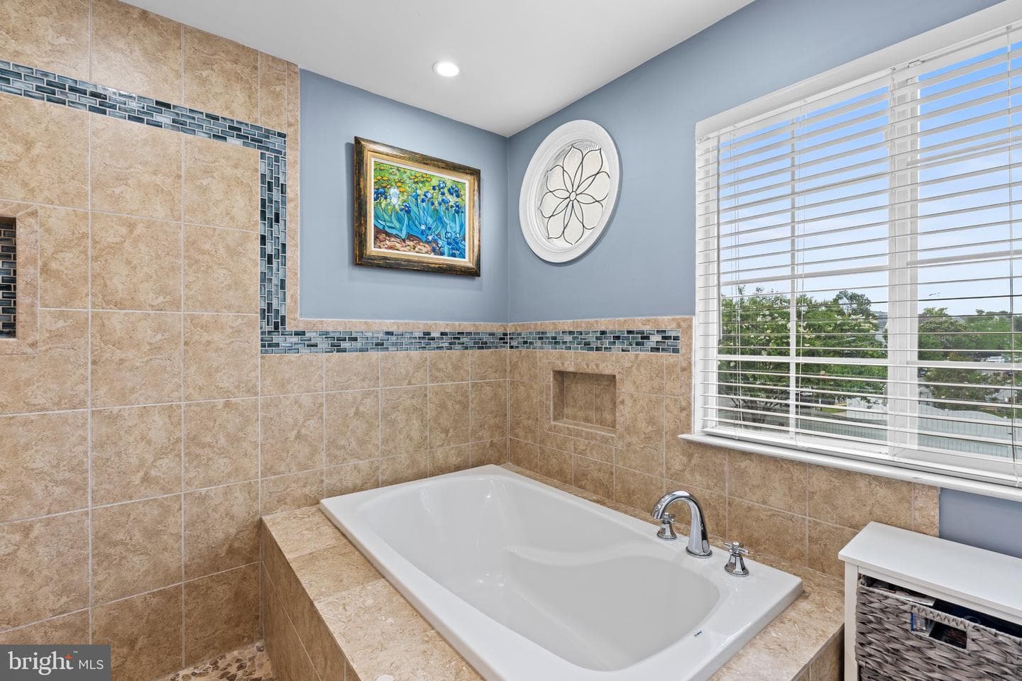 20518 Middlebury Street photo 21