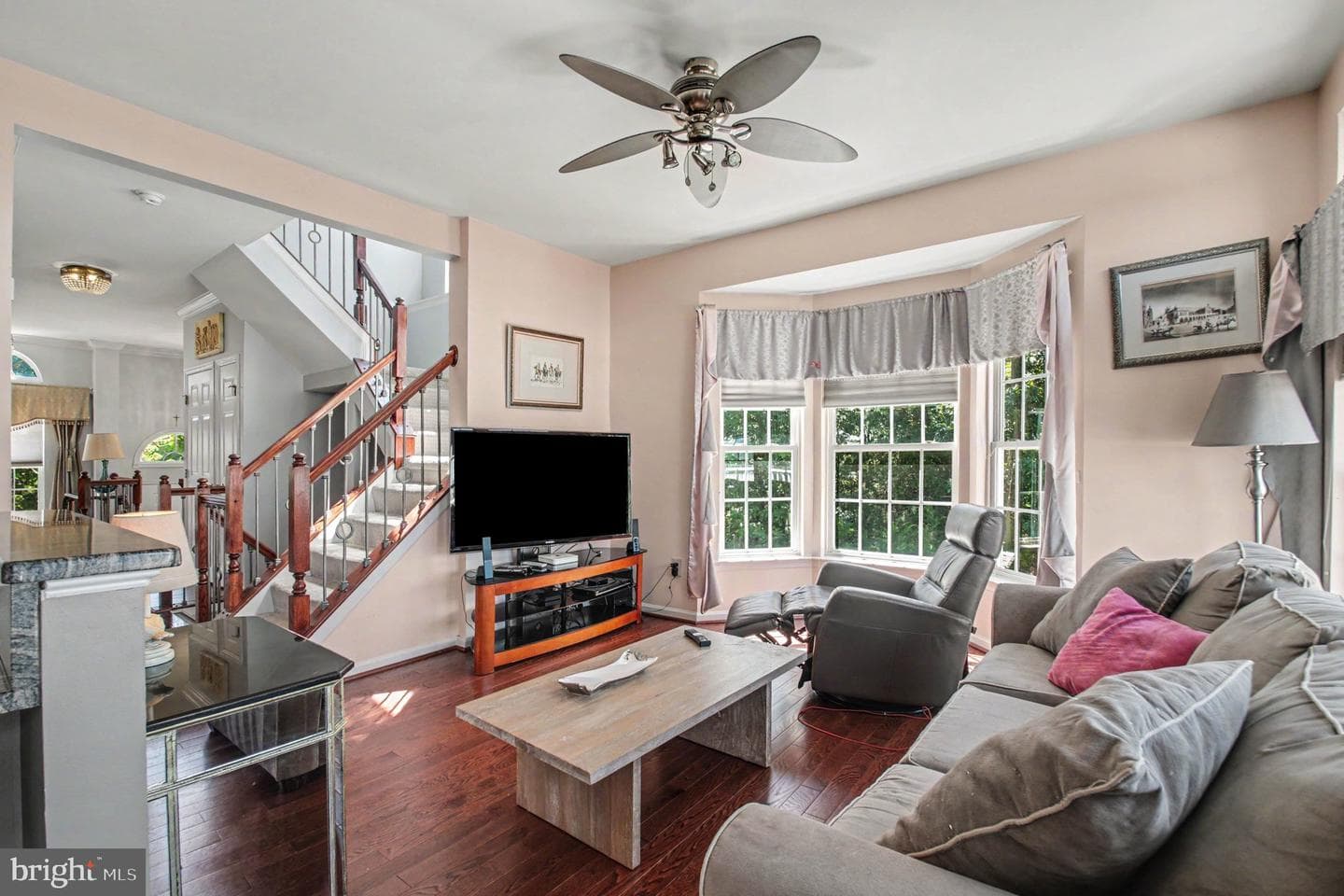 19219 Sweig Terrace photo 9