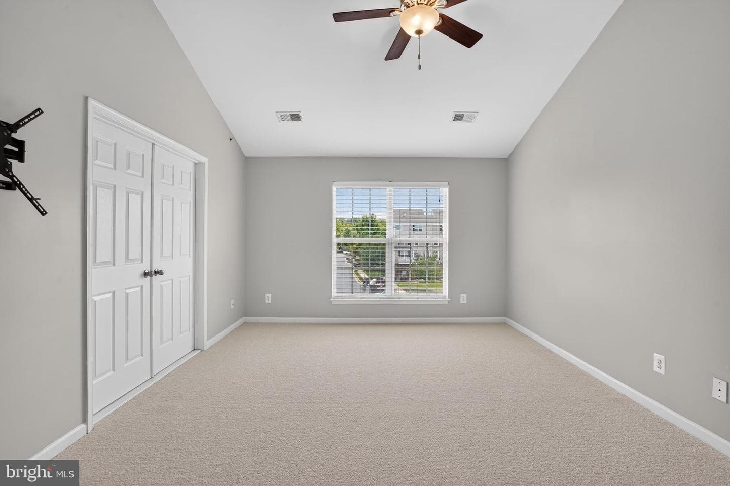 45764 Winding Branch Terrace photo 36