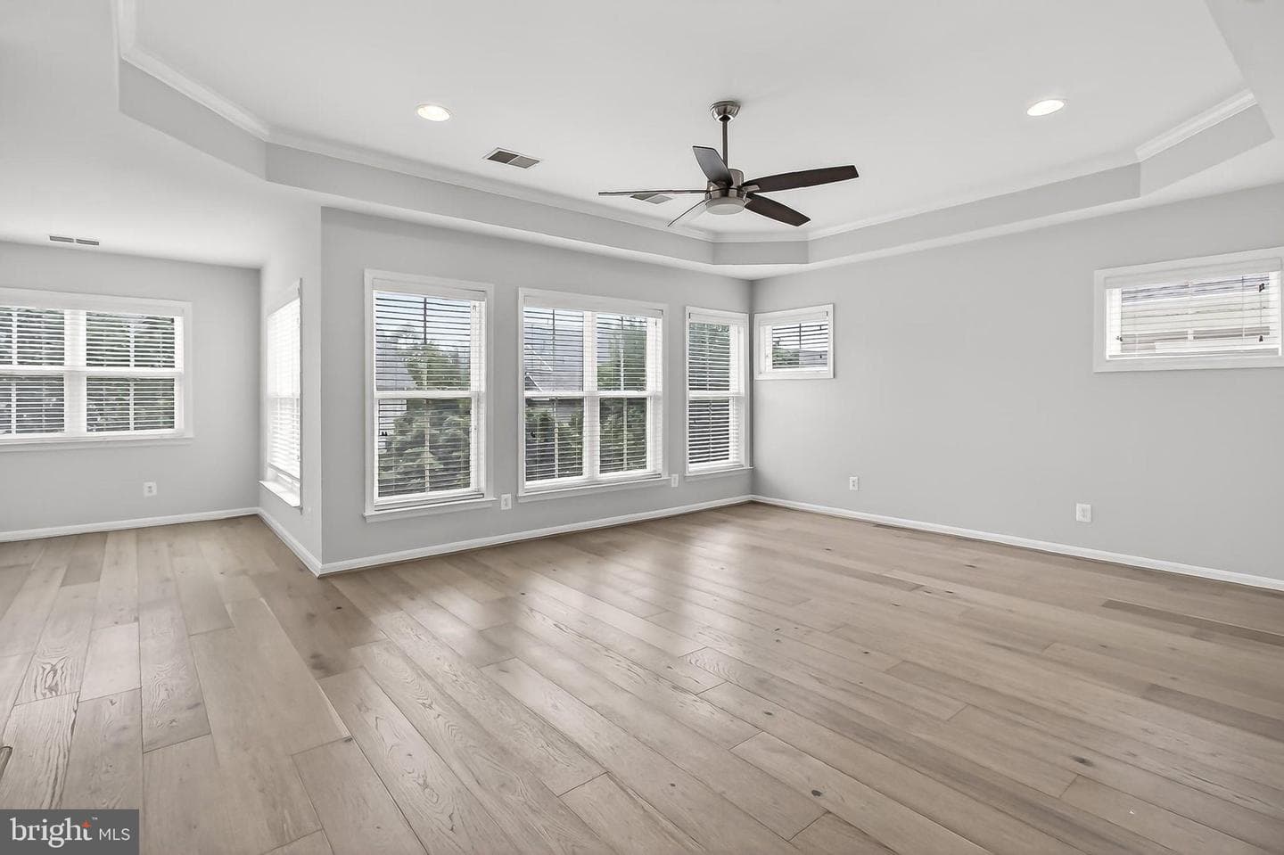 22810 Courtland Park Drive photo 37