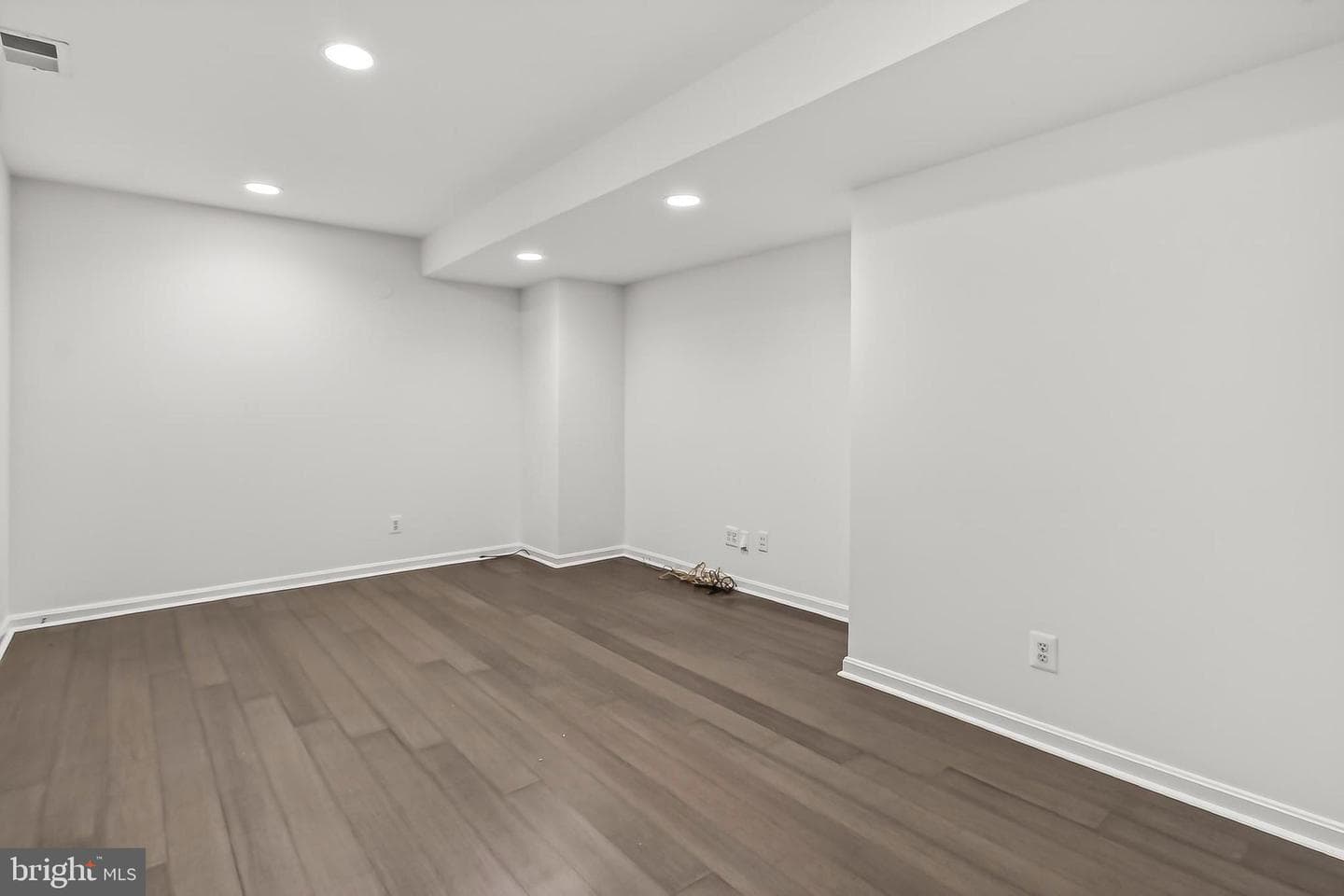 22810 Courtland Park Drive photo 60