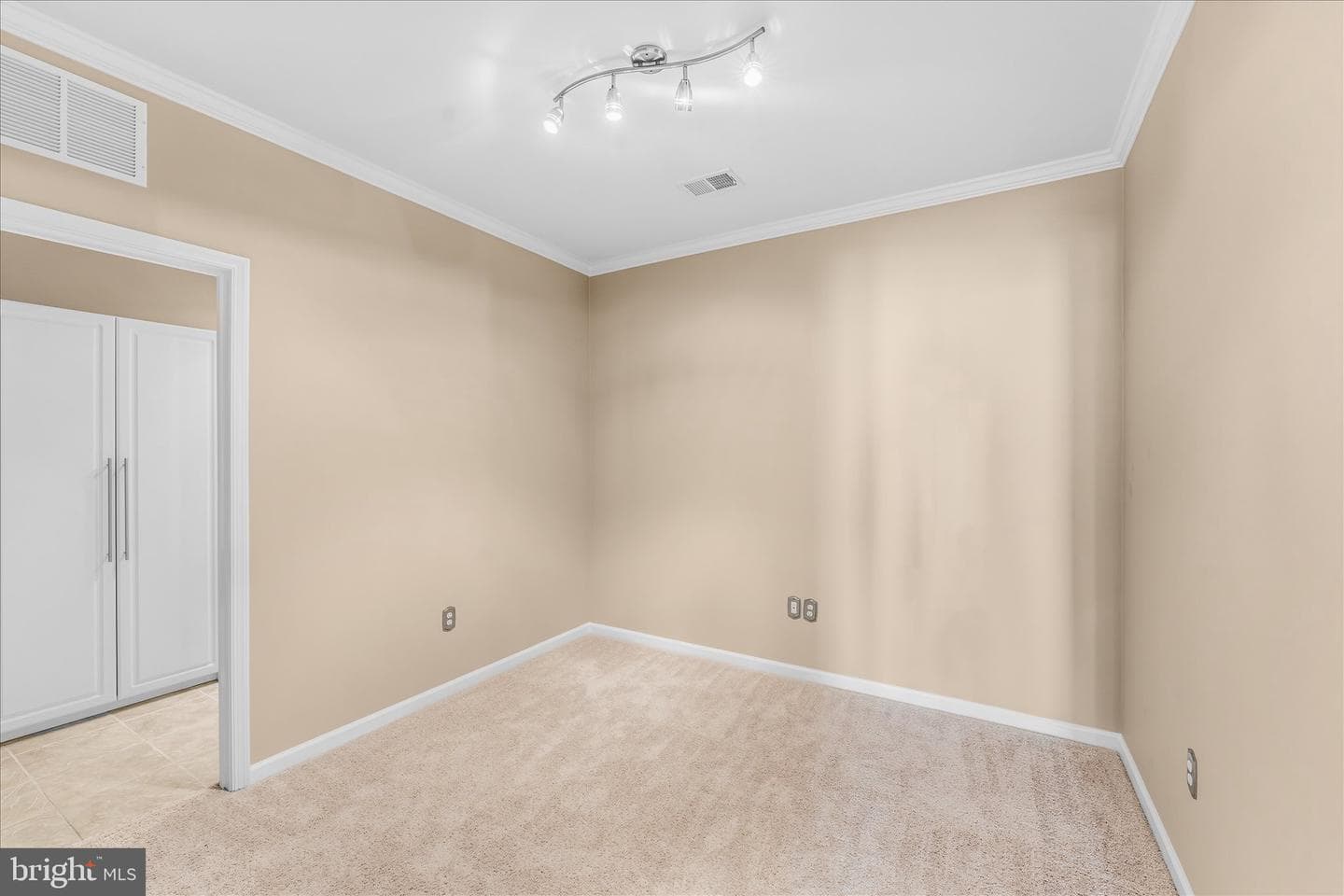 43138 Stillwater Terrace #305 photo 20