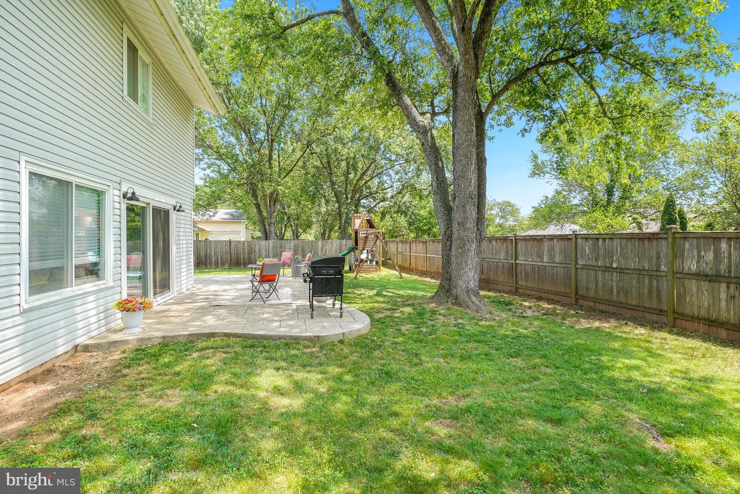 212 W Meadowland Lane W photo 49