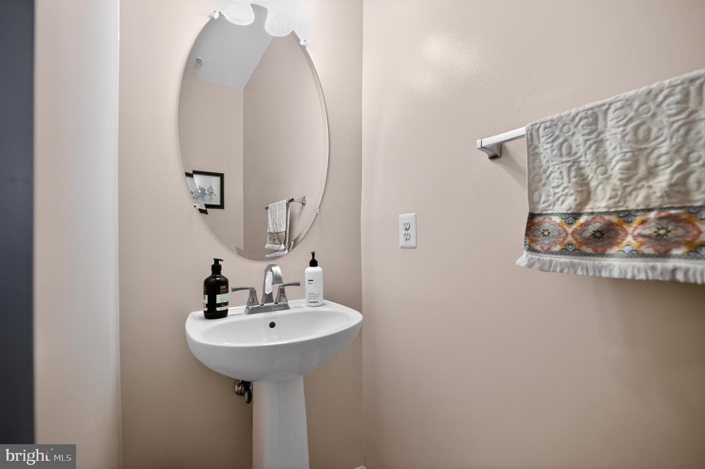 24713 Capecastle Terrace photo 21