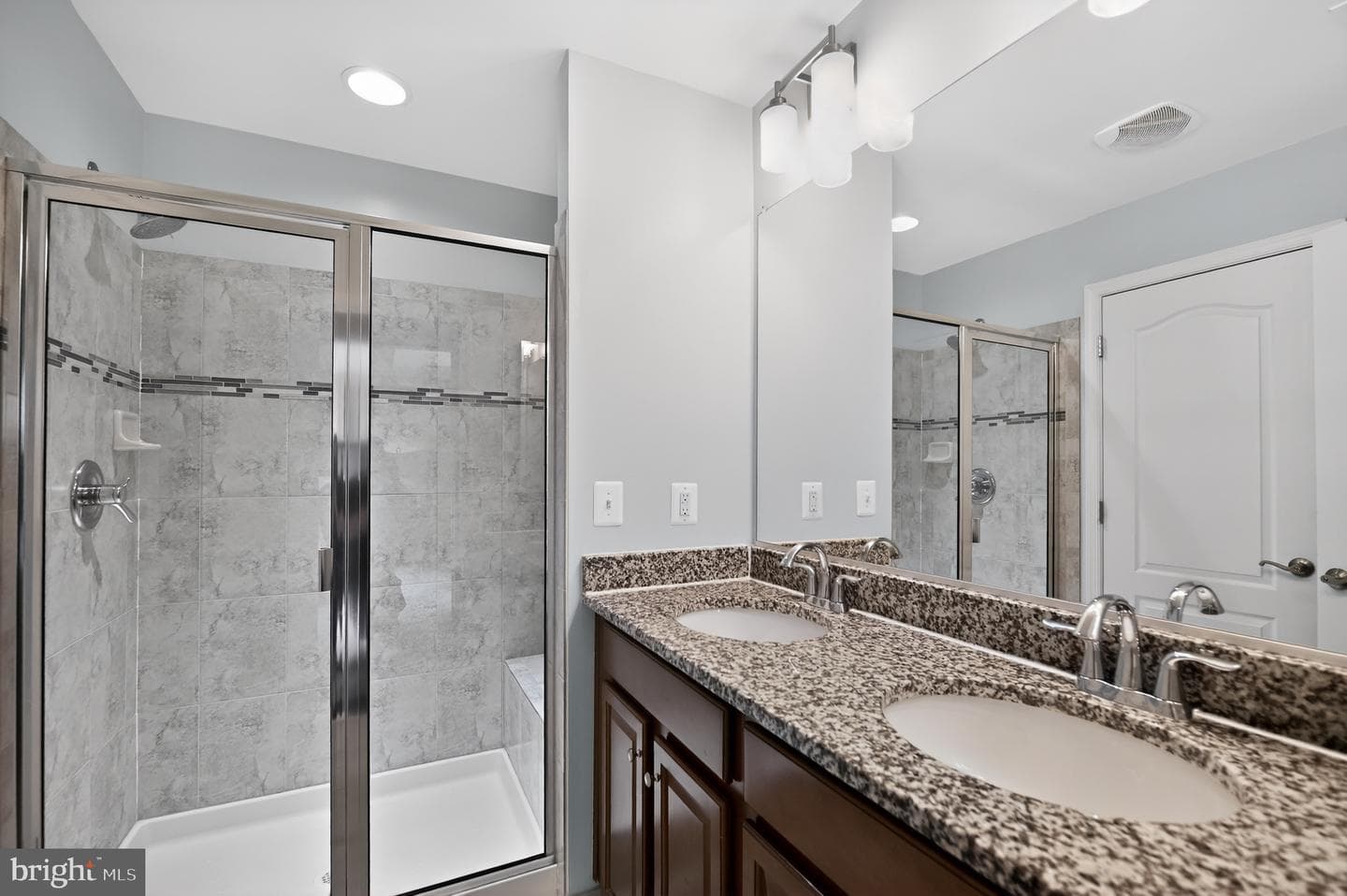 24713 Capecastle Terrace photo 22