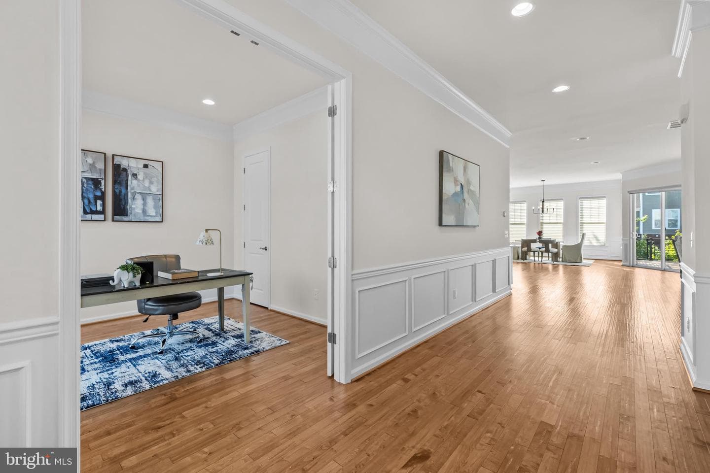 1122 Laconian Street SE photo 6