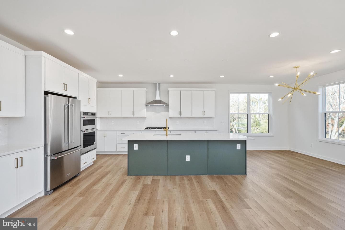 23206 Parkside Village Circle photo 4