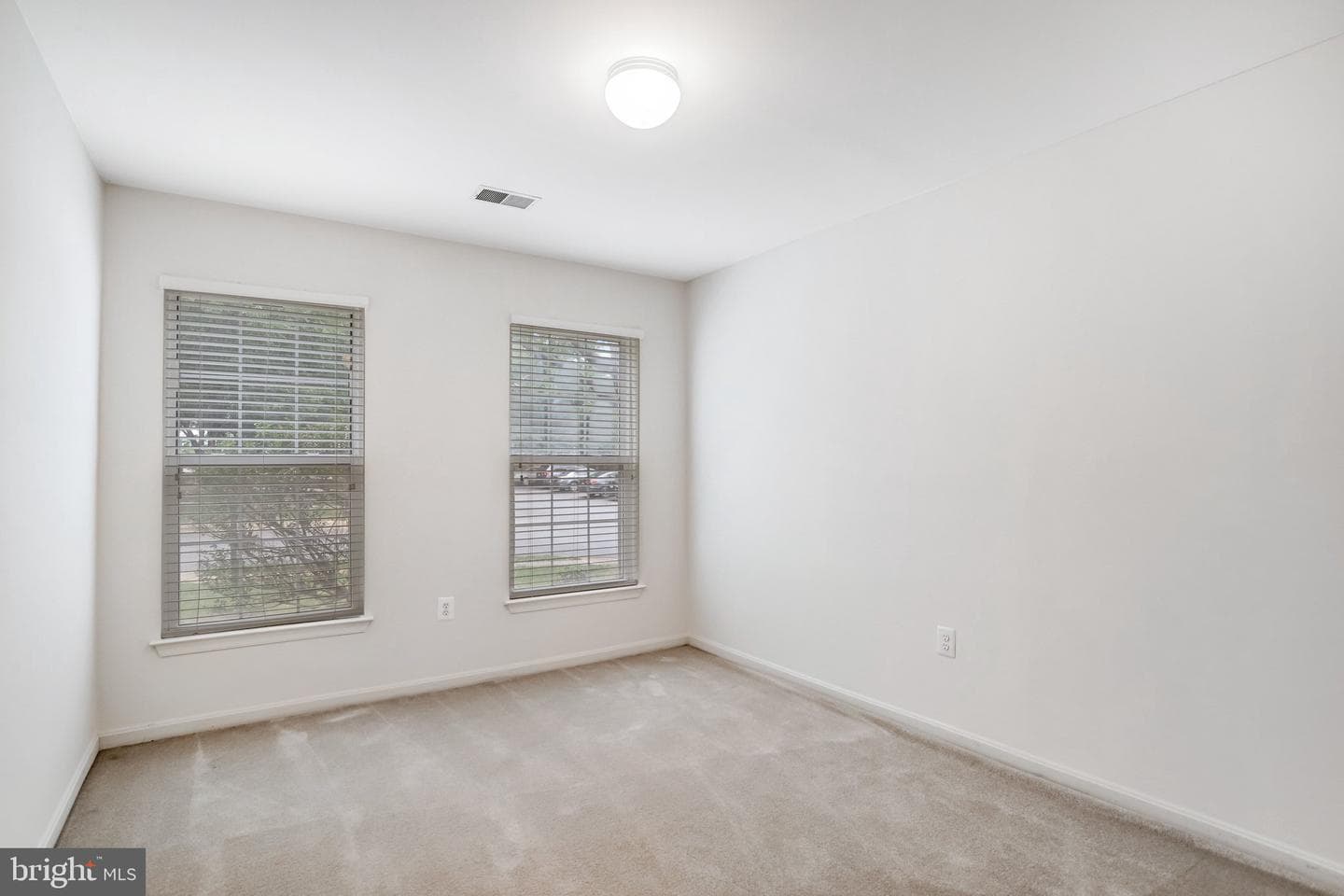 46764 Manchester Terrace photo 33