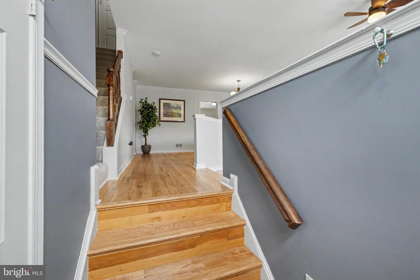 21060 Gladstone Drive photo 2
