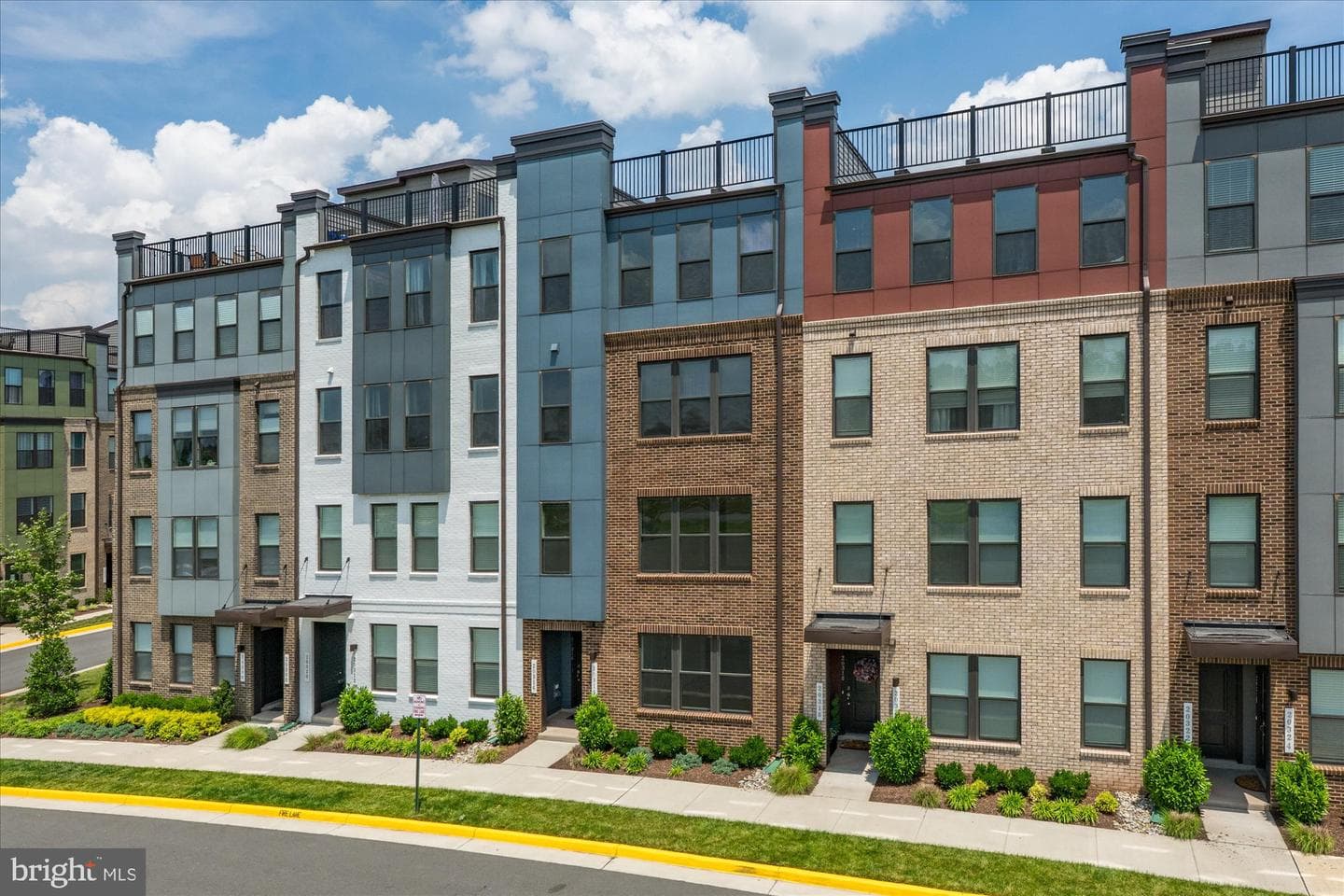 20316 Newfoundland Square, Ashburn