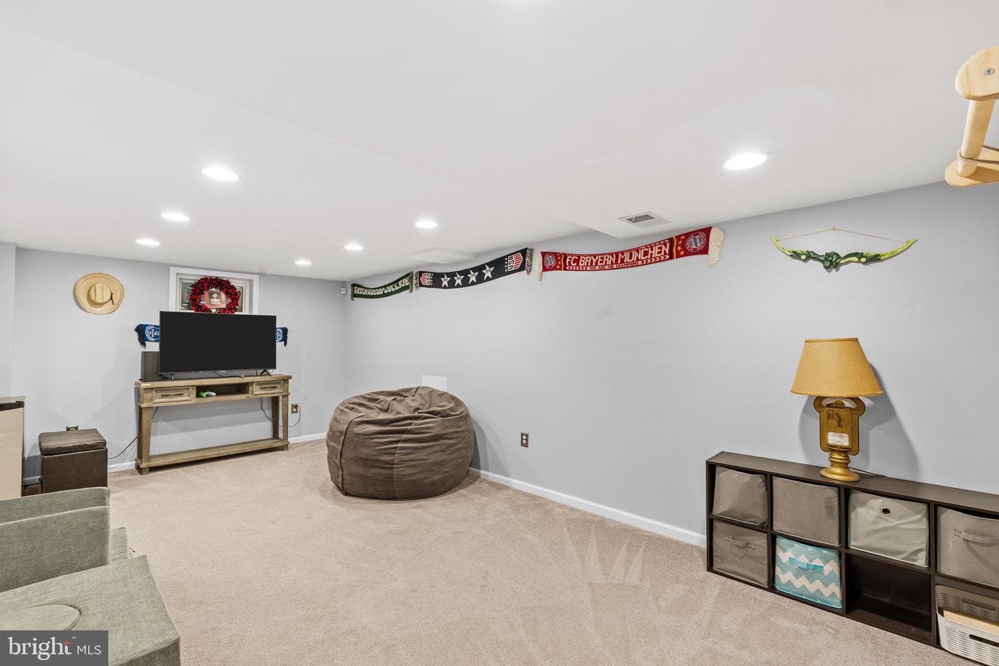 316 Silver Ridge Drive photo 18