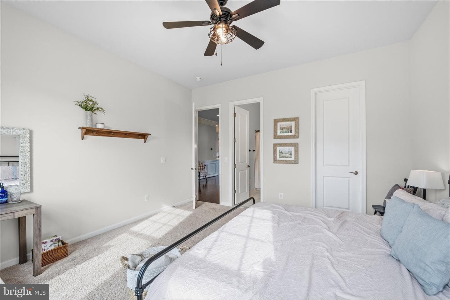 1114 Laconian Street SE photo 13