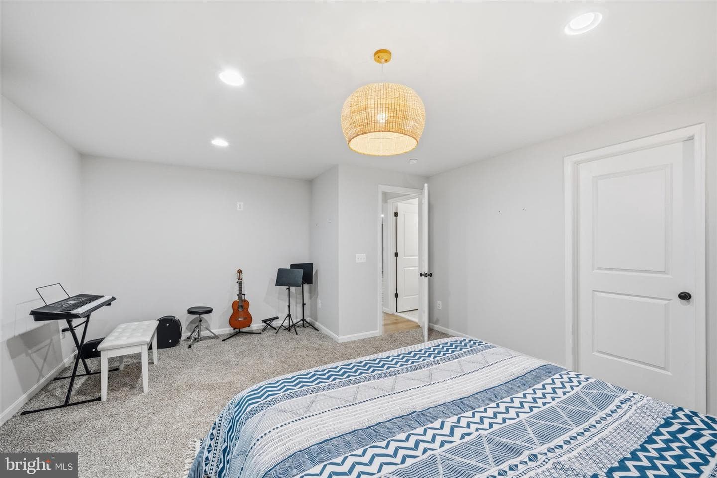 1114 Laconian Street SE photo 34