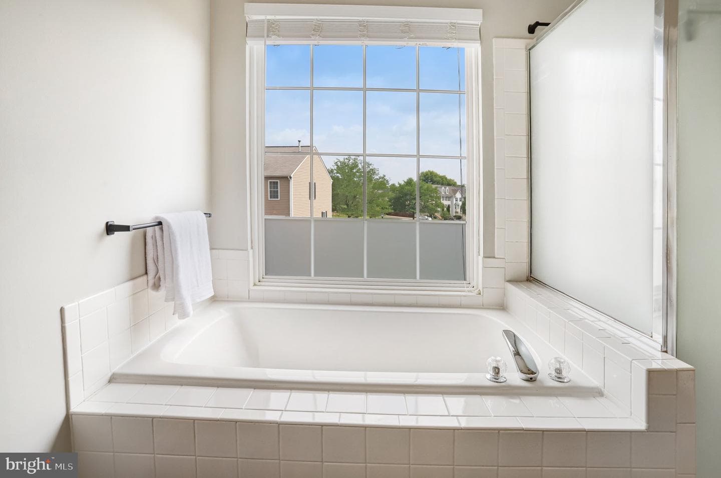 122 Goldsworth Terrace SW photo 16
